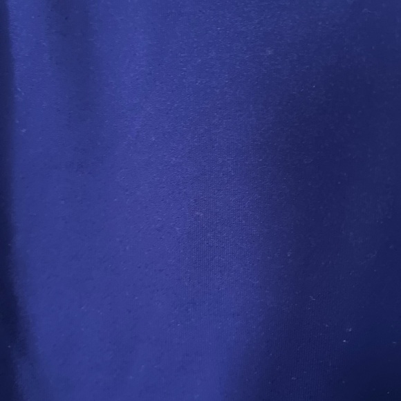 GAP Fit Activewear Top - Picture 8 of 10